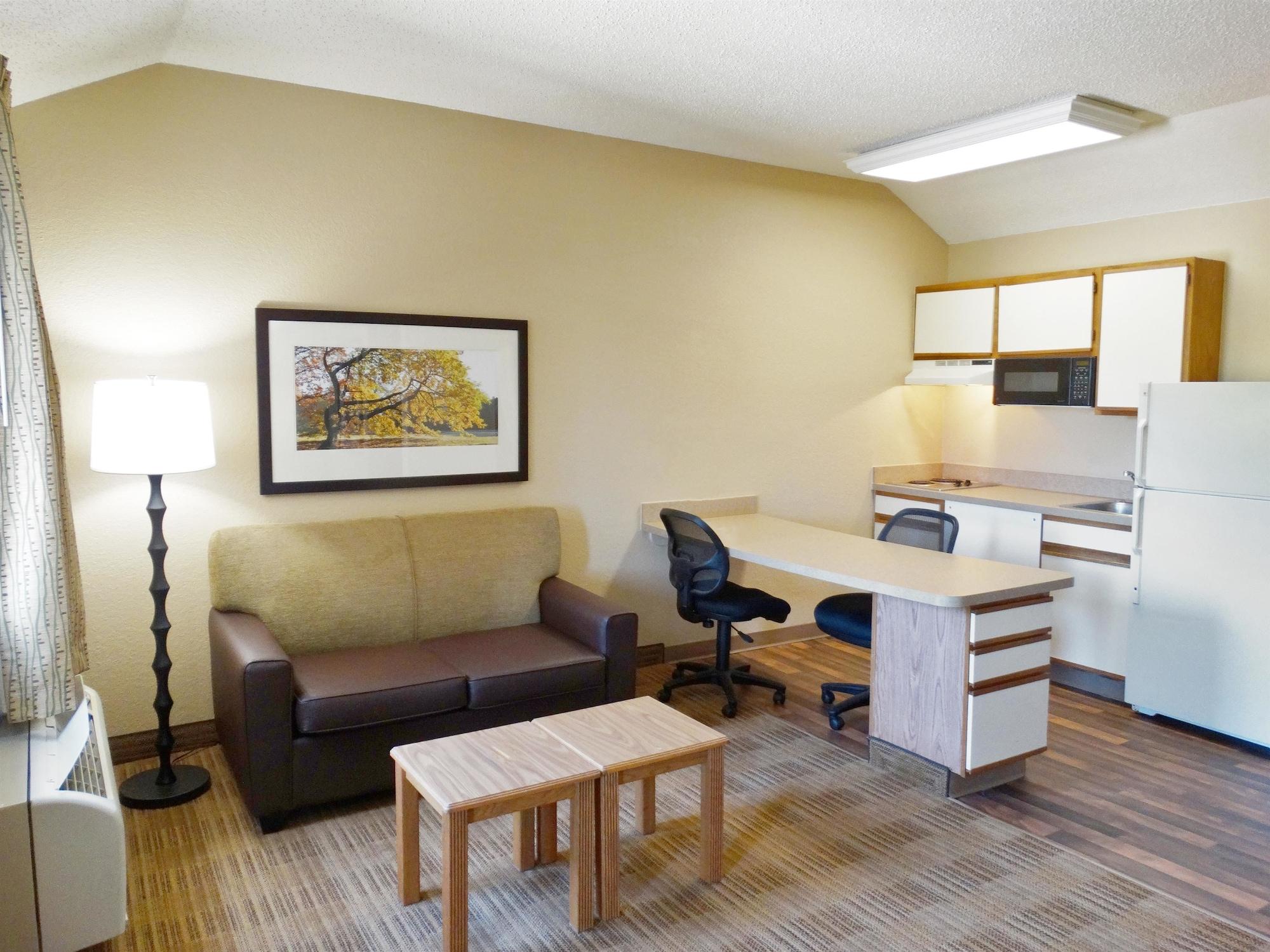 Extended Stay America Suites - Phoenix - Airport - Темпе Экстерьер фото