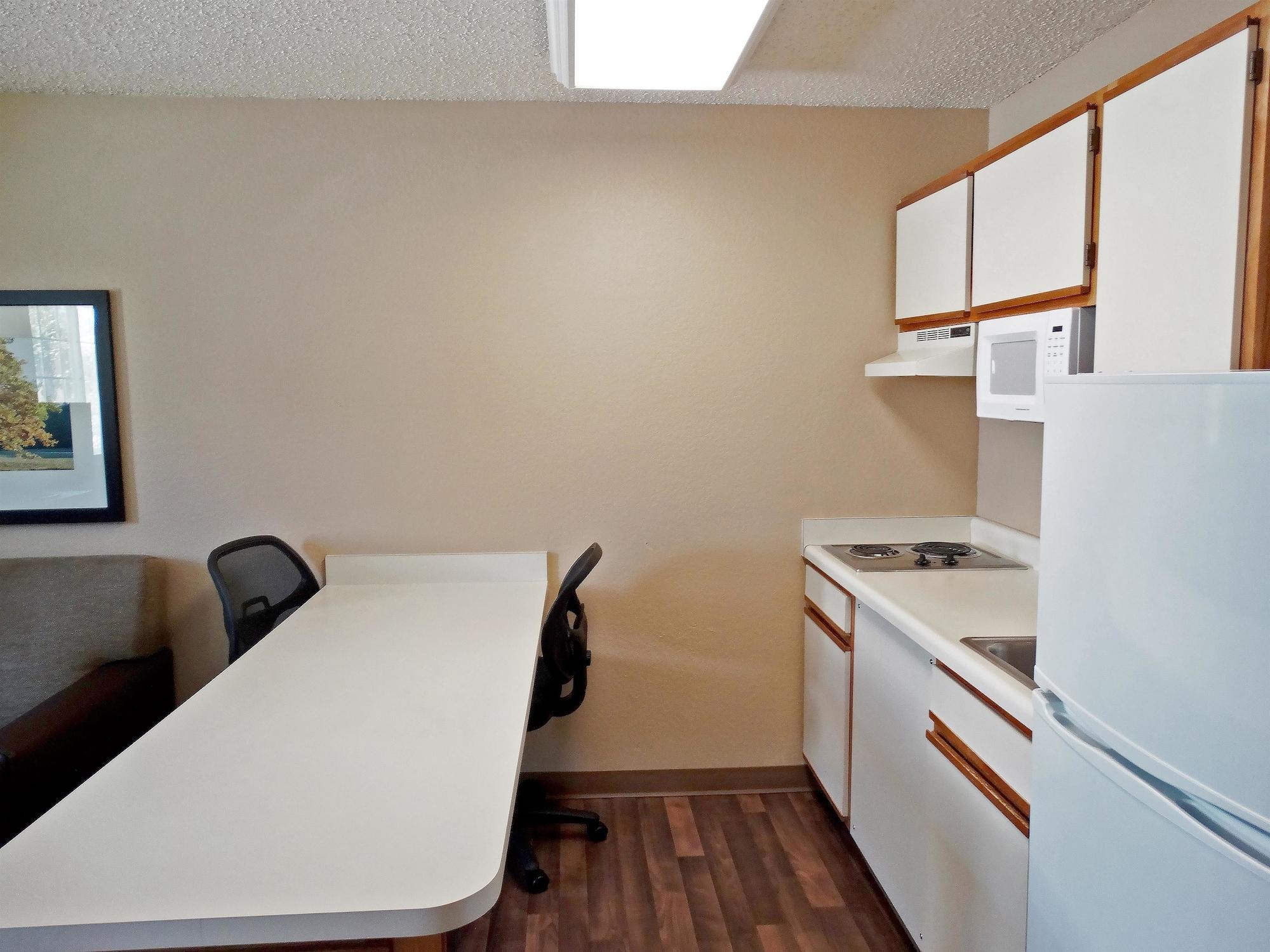 Extended Stay America Suites - Phoenix - Airport - Темпе Экстерьер фото