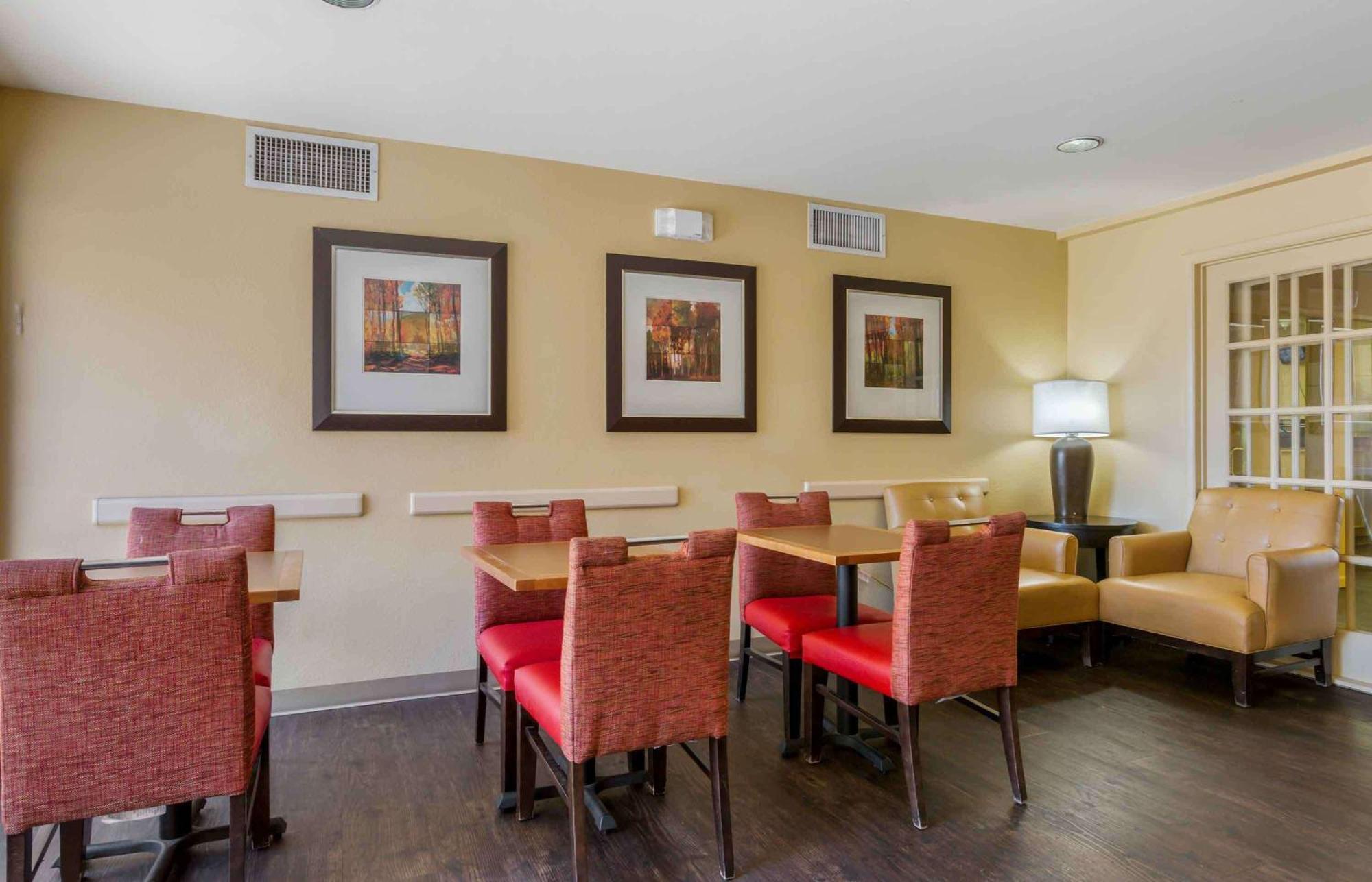 Extended Stay America Suites - Phoenix - Airport - Темпе Экстерьер фото