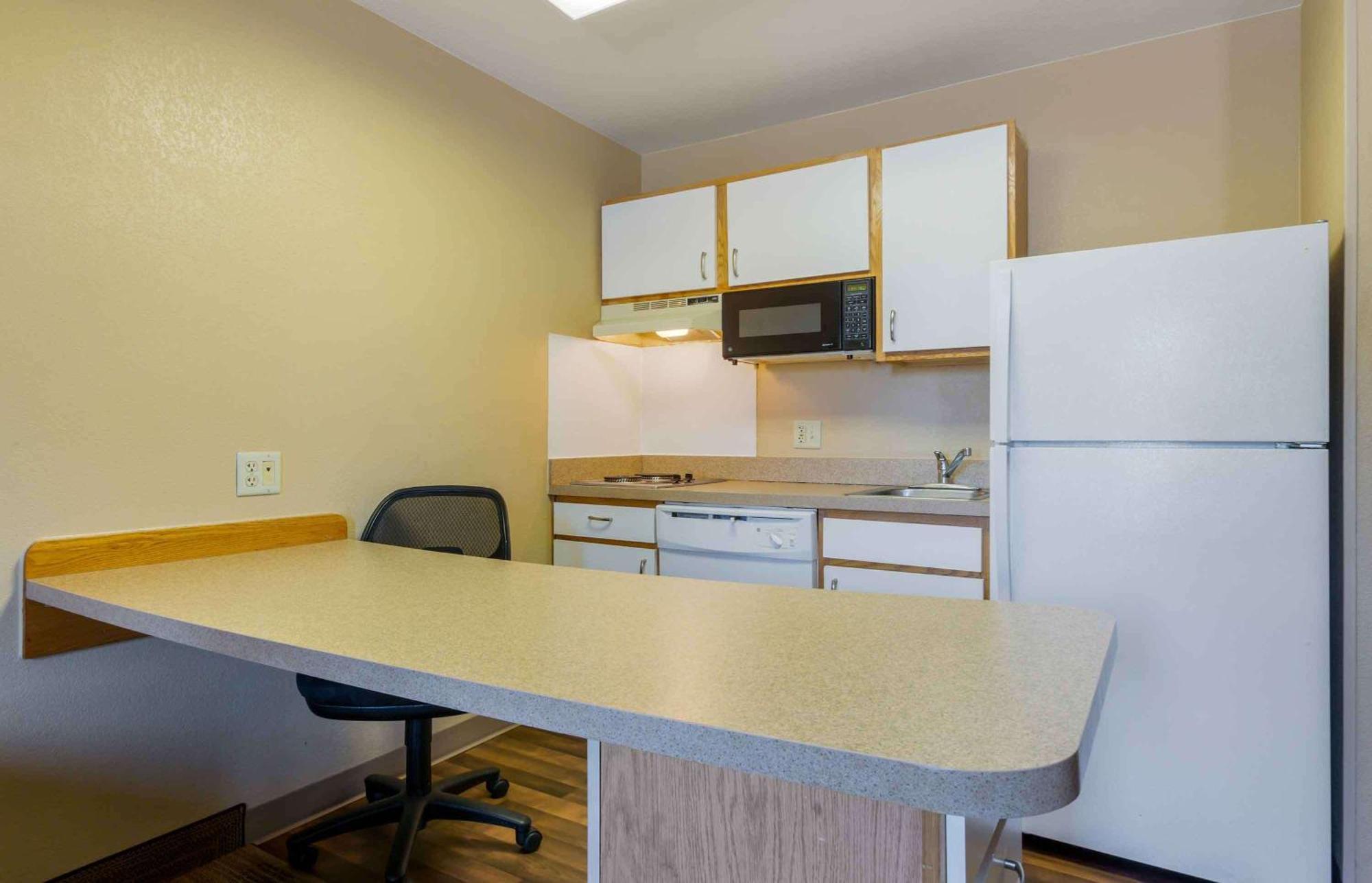 Extended Stay America Suites - Phoenix - Airport - Темпе Экстерьер фото