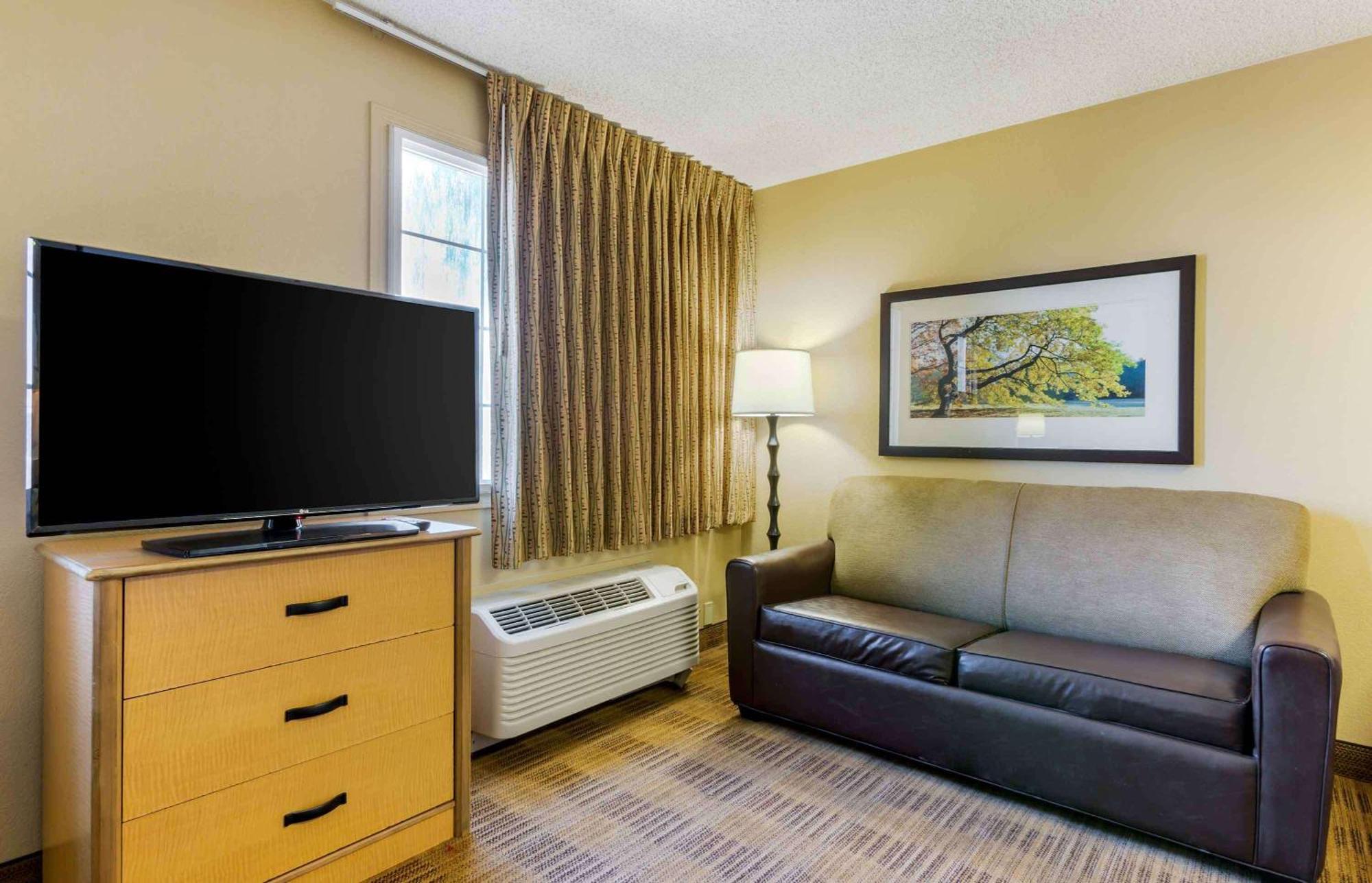 Extended Stay America Suites - Phoenix - Airport - Темпе Экстерьер фото